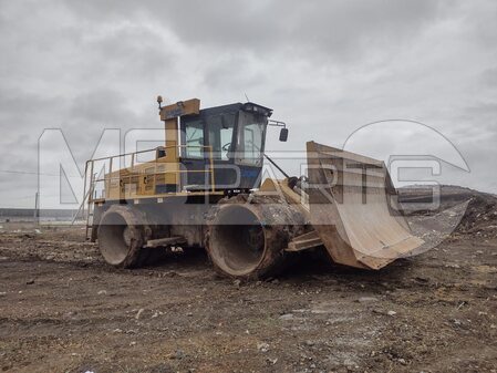 Замена КПП на компакторе XCMG XH283J - 1